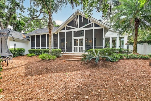 203 Merion Street, St. Simons Island, GA 31522