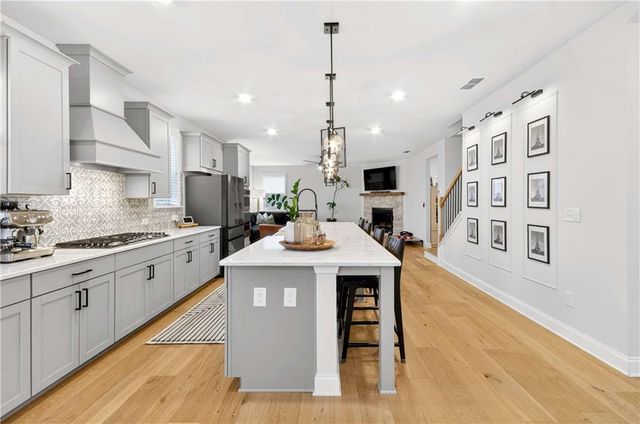 3481 Jasmine SW Way, Atlanta, GA 30331