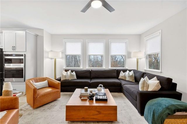 3481 Jasmine SW Way, Atlanta, GA 30331