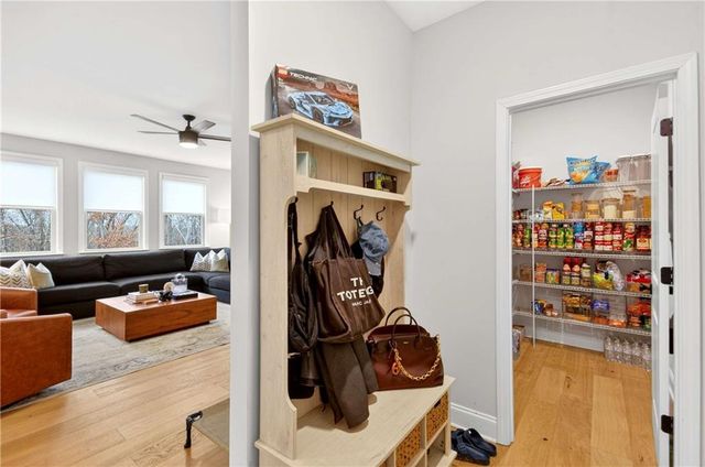 3481 Jasmine SW Way, Atlanta, GA 30331