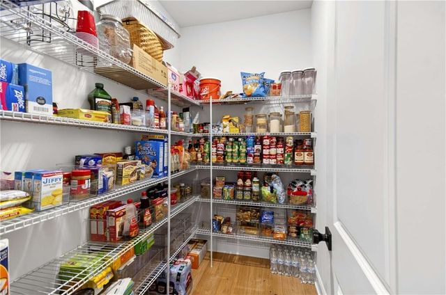 3481 Jasmine SW Way, Atlanta, GA 30331