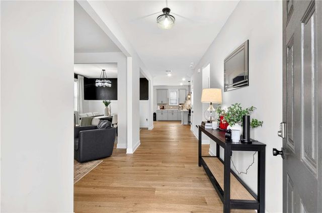 3481 Jasmine SW Way, Atlanta, GA 30331