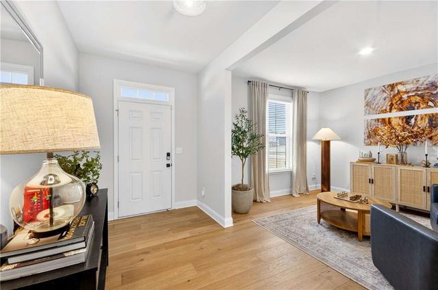 3481 Jasmine SW Way, Atlanta, GA 30331