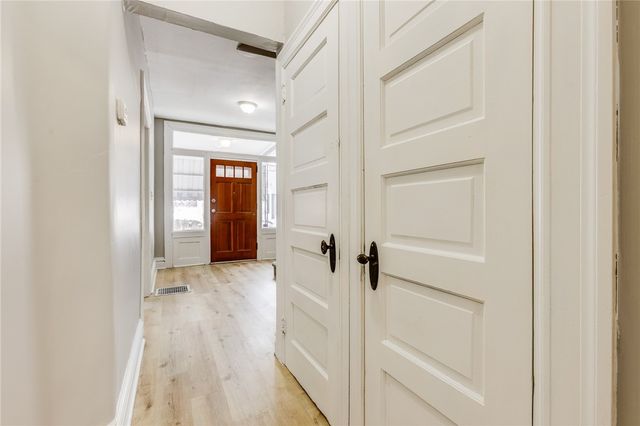 2247 Wilson Ave, Perry Hilltop, PA 15214