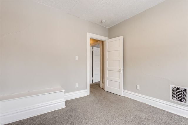 2247 Wilson Ave, Perry Hilltop, PA 15214