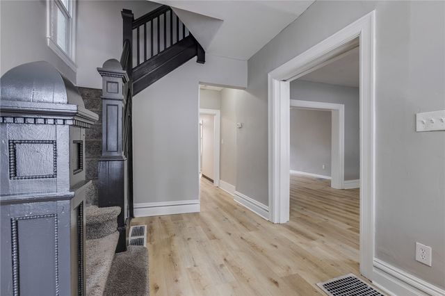 2247 Wilson Ave, Perry Hilltop, PA 15214