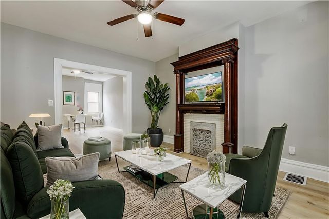 2247 Wilson Ave, Perry Hilltop, PA 15214