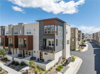 27005 Hummingbird Ln., Valencia, CA 91355