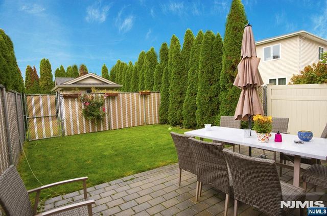 15b Jan Court 15B, Elmwood Park, NJ 07407