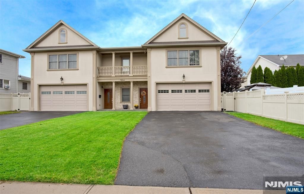 15b Jan Court 15B, Elmwood Park, NJ 07407