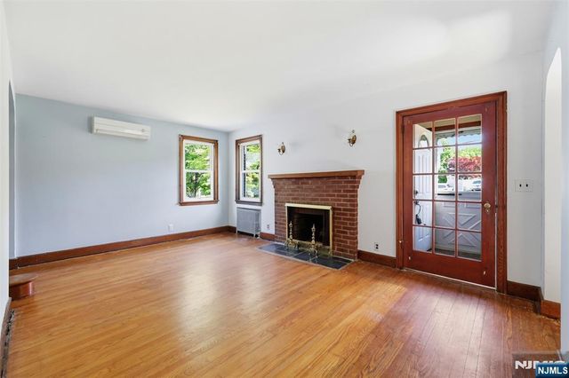47 Christie Street, Ridgefield Park, NJ 07660