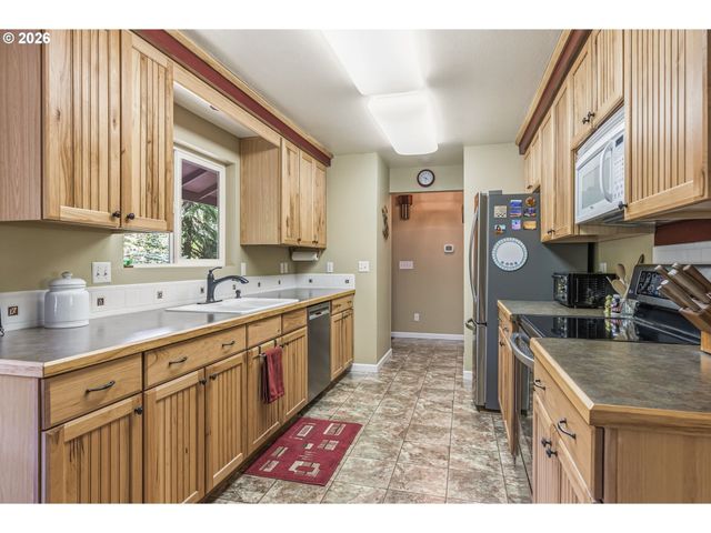 1350 STELLA Rd, Longview, WA 98632