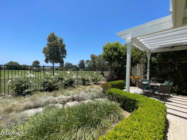 1009 Del Tio Court, Camarillo, CA 93010