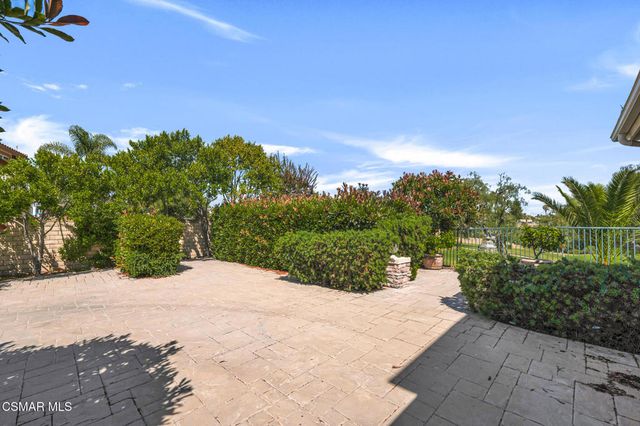 1009 Del Tio Court, Camarillo, CA 93010