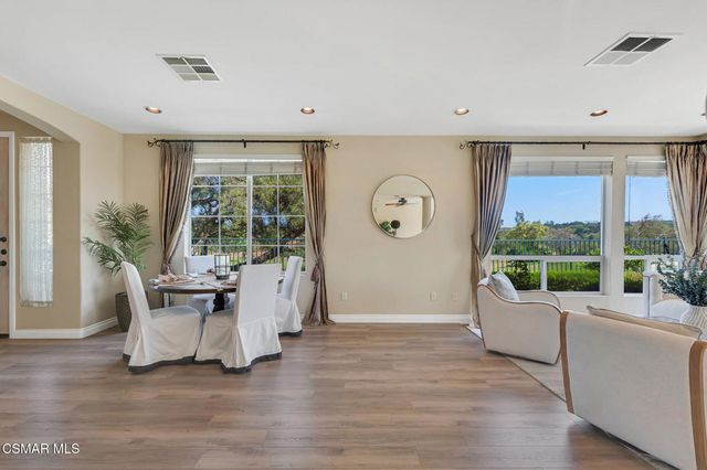 1009 Del Tio Court, Camarillo, CA 93010