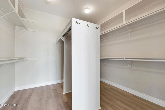 1009 Del Tio Court, Camarillo, CA 93010