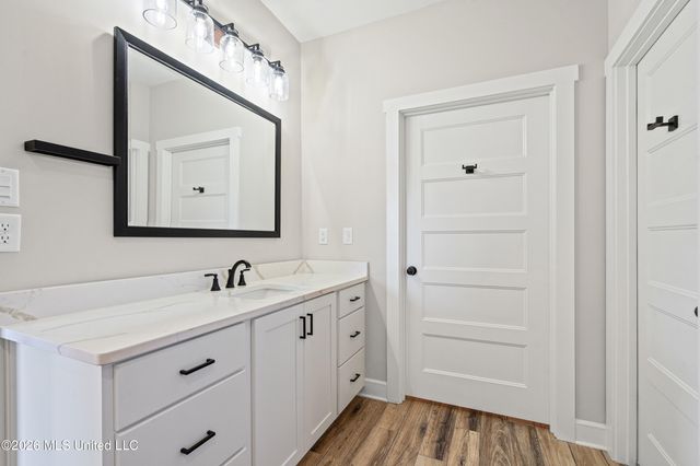 13889 E Fairview Road, Byhalia, MS 38611