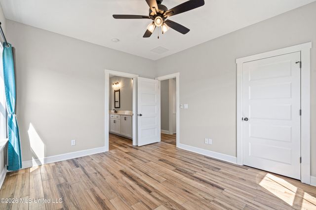 13889 E Fairview Road, Byhalia, MS 38611