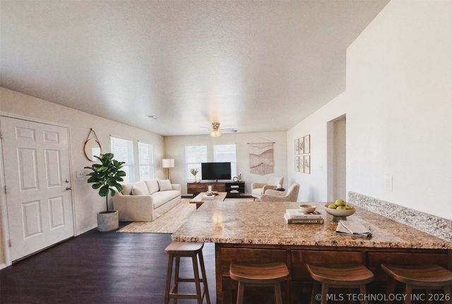 914 Westgate Avenue, Durant, OK 74701