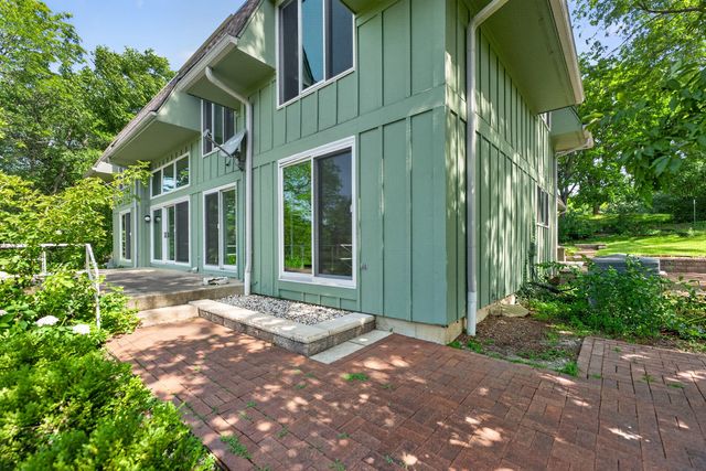 268 Scenic Drive, Tower Lakes, IL 60010