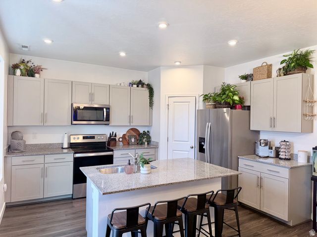 906 S 750 W, Springville, UT 84663