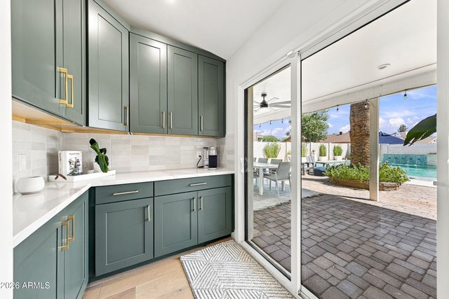 8607 E SAN DANIEL Drive, Scottsdale, AZ 85258
