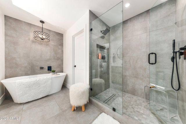 8607 E SAN DANIEL Drive, Scottsdale, AZ 85258