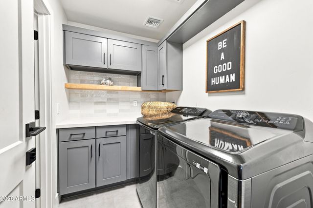 8607 E SAN DANIEL Drive, Scottsdale, AZ 85258