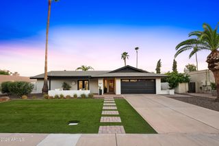 8607 E SAN DANIEL Drive, Scottsdale, AZ 85258