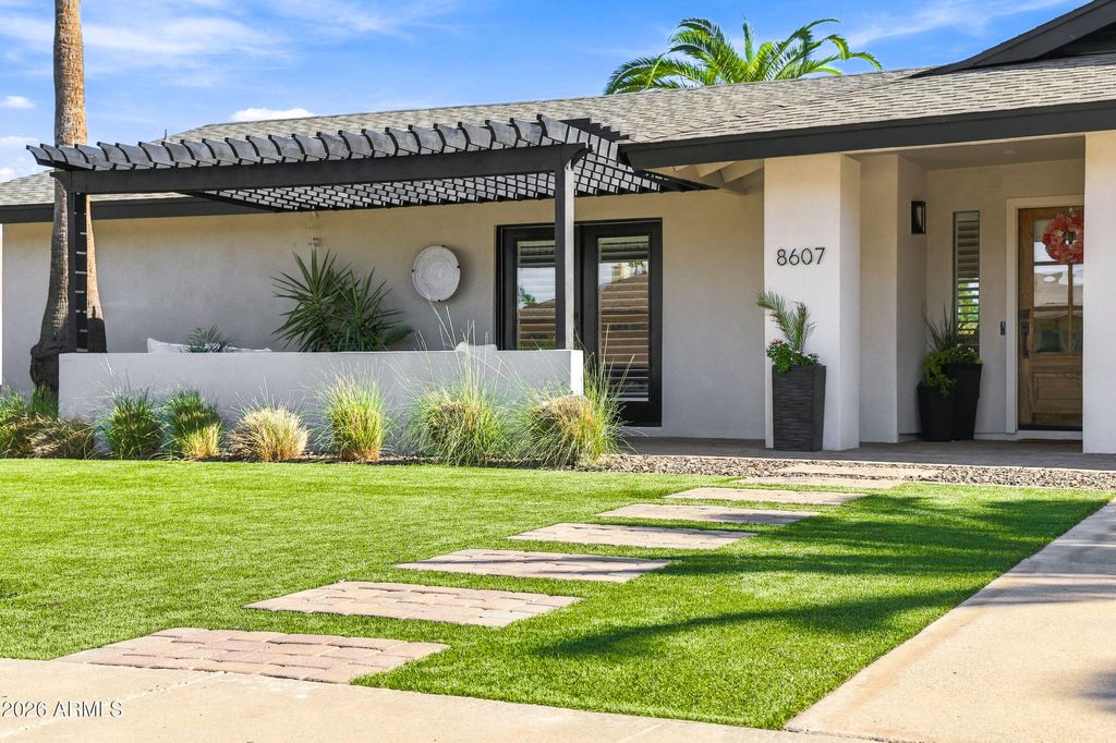 8607 E SAN DANIEL Drive, Scottsdale, AZ 85258 — photo 5