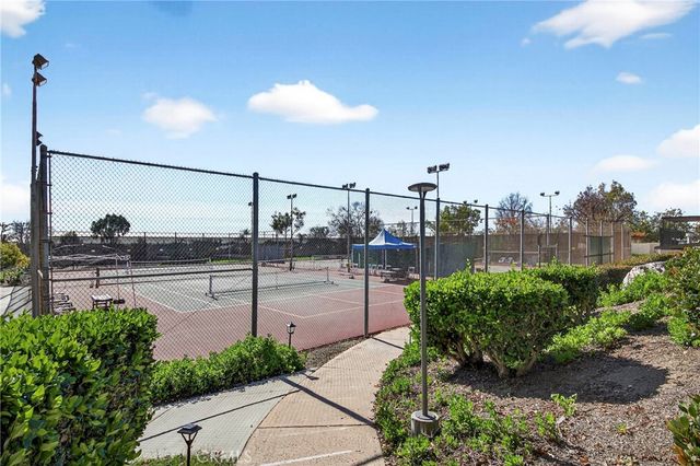 15902 Alta Vista Drive H, La Mirada, CA 90638
