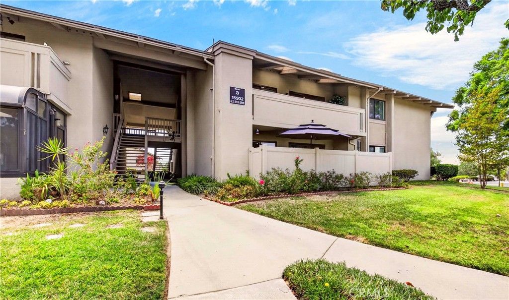 15902 Alta Vista Drive H, La Mirada, CA 90638 — photo 2