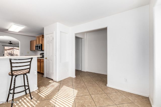 25278 W PARKSIDE Lane S, Buckeye, AZ 85326