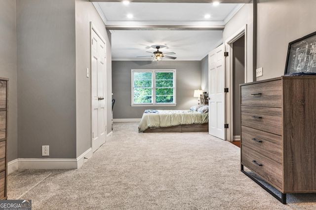 1058 S Pine Knoll, Macon, GA 31204
