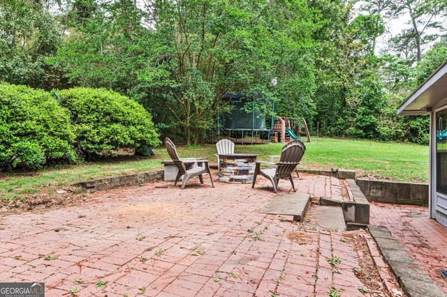 1058 S Pine Knoll, Macon, GA 31204