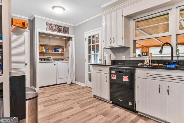 1058 S Pine Knoll, Macon, GA 31204
