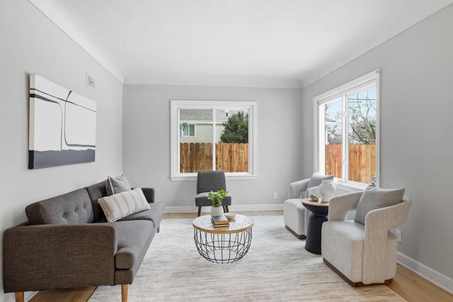 1406 Furness Parkway, Saint Paul, MN 55119