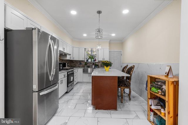 2119 S 19TH ST, Philadelphia, PA 19145