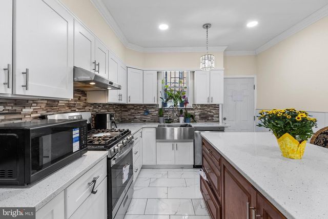 2119 S 19TH ST, Philadelphia, PA 19145