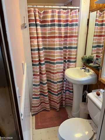 6386 Tricks Way Drive, Elk Rapids Twp, MI 49648