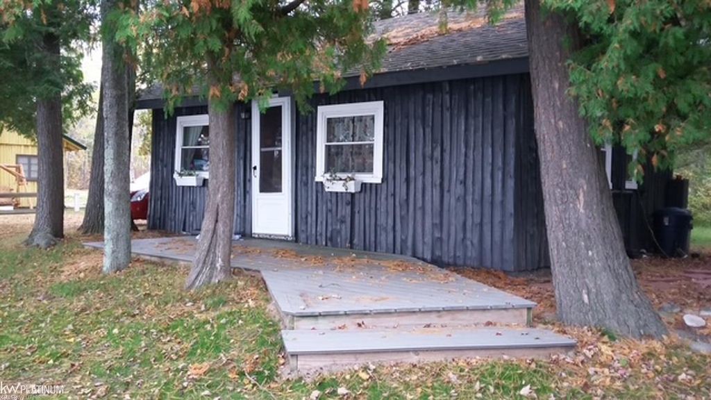 6386 Tricks Way Drive, Elk Rapids Twp, MI 49648