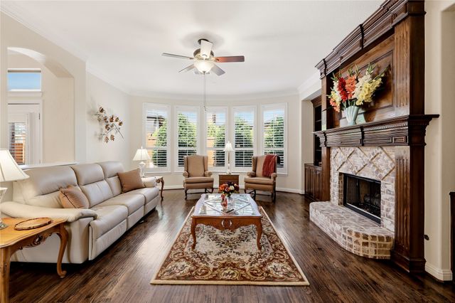 5931 Crescent Lane, Colleyville, TX 76034