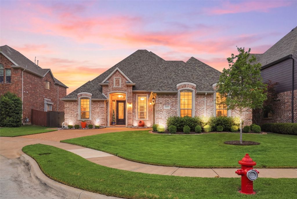 5931 Crescent Lane, Colleyville, TX 76034
