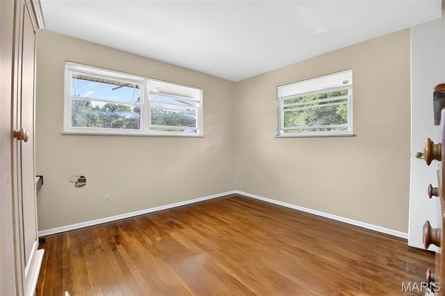 9151 Ramona Avenue, St John, MO 63121