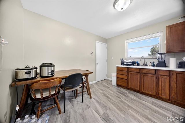 9151 Ramona Avenue, St John, MO 63121