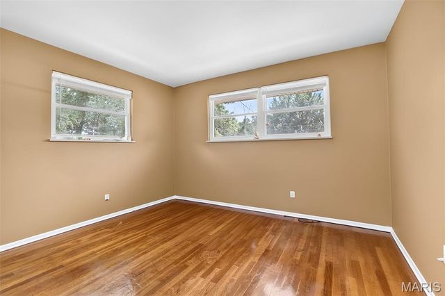 9151 Ramona Avenue, St John, MO 63121