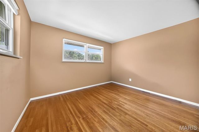 9151 Ramona Avenue, St John, MO 63121