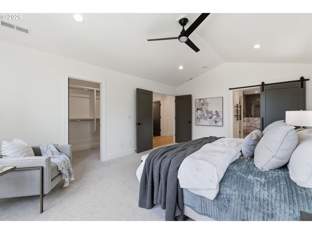 665 4TH St, Lake Oswego, OR 97034