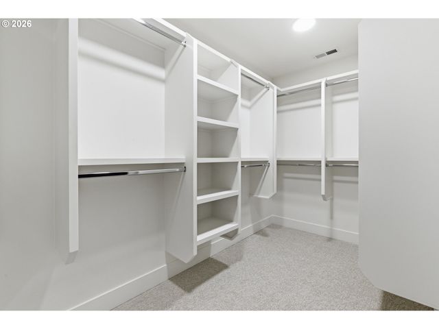 665 4TH St, Lake Oswego, OR 97034