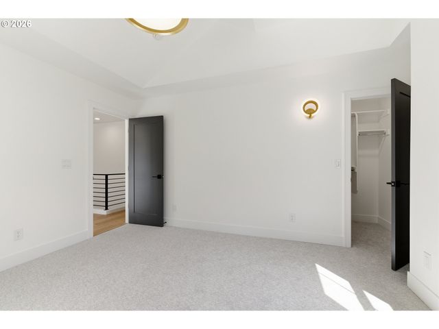 665 4TH St, Lake Oswego, OR 97034